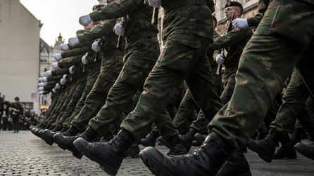 Belçika Savunma Bakanı ordunun imajını ve alım sürecini açıkladı