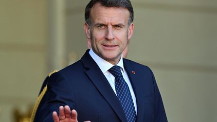 Macron 2027'de siyaseti bırakacağını duyurdu