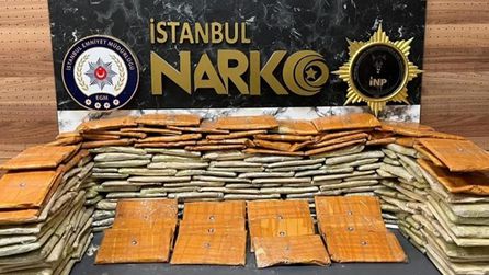 İstanbul'da kamyonette 92,5 kilo eroin bulundu, bir kişi yakalandı