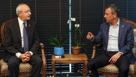 Türk siyasetinde görülmemiş olay! Gözler Ankara'ya çevrildi