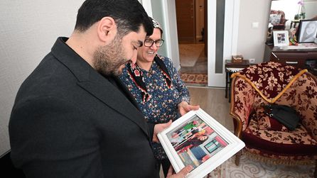 Etimesgut'ta Anneler Günü'nde Şehit Öğretmen Yalçın'ın Annesine Ziyaret