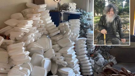 Gebze'de çöp evdeki adam, belediye ekipleri tarafından kurtarıldı