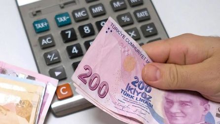 Memur ve emeklilere enflasyon farkı zammı talebi gündemde