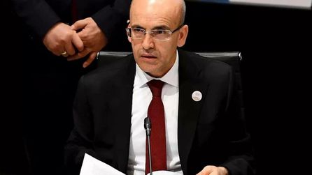 Piyasalarda dalgalanma! Bakan Şimşek olağanüstü toplantı yaptı