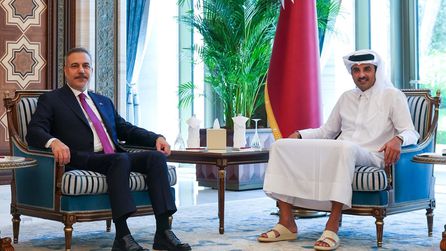Hakan Fidan, Katar Emiri ile Doha'da görüştü