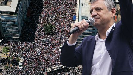 Özgür Özel İzmir'de miting düzenledi, Kılıçdaroğlu'na seçim teklifi yaptı