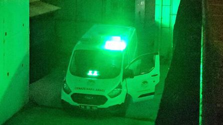Sapanca'da otel havuzunda boğulma tehlikesi geçiren kadın hayatını kaybetti