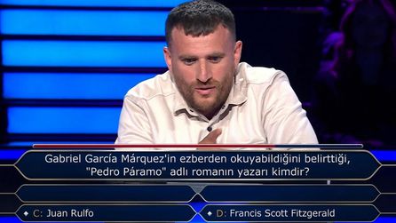 Murat Aydoğan, yarışmada 'o piti piti' ile doğru cevabı buldu