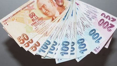 Benzin fiyatlarına yeni zam bekleniyor