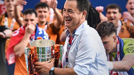Hull City hakkında FA'dan soruşturma: Ayrımcı tezahüratlar gündemde