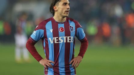 Trabzonspor Abdülkadir Ömür'den ek gelir elde edebilir