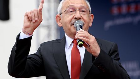 CHP'de Olağanüstü Kurultay Tartışmaları Sürüyor