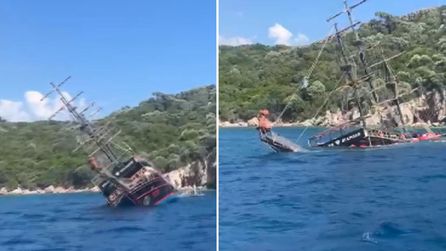 Marmaris'te gezi teknesi batma tehlikesi yaşadı, yolcular kurtarıldı