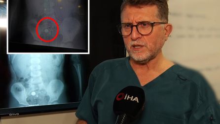4 yaşındaki çocuk parktaki pille hastanelik oldu