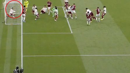 Arsenal, West Ham'ı 90+4'te VAR kararıyla mağlup etti