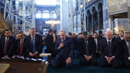 İstanbul'un Fethi'nin 573. yıl dönümü coşkuyla kutlanıyor