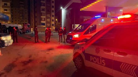 Kayseri'de akaryakıt istasyonunda bıçaklı çatışma: 1 ölü, 2 yaralı