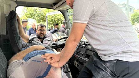 Trafik tartışması sonrası kalp krizi geçiren sürücü hayatını kaybetti