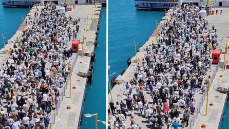 İstanbul Adalar'da Vapurlar İçin İzdiham Yaşandı