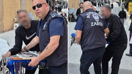 Eskişehir'de zabıta ile seyyar satıcı arasında gergin anlar