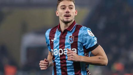 Trabzonspor Beşiktaş'ı Deplasmanda 2-1 Yenerek Üçüncülüğünü Korudu