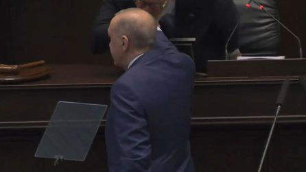 Erdoğan ve Yenişehirlioğlu'nun tokalaşma anı dikkat çekti
