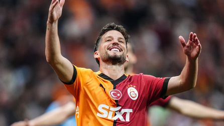 Dries Mertens, Galatasaray'a Dönüyor Antalyaspor Maçında Oynayacak