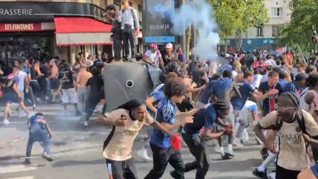 Paris'te Şampiyonlar Ligi Finali Sonrası Gerginlik Yaşandı