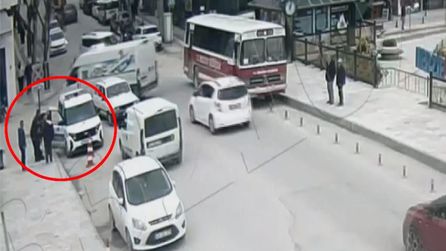 Merzifon'da polislerin Heimlich manevrası ile bir kişi kurtarıldı