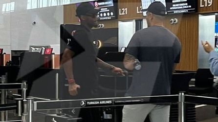 Jhon Duran İstanbul'u Ziyaret Etti, Transfer İddiaları Gündemde