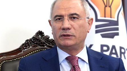 Özgür Özel mitingdeki sloganlara sert cevap verdi