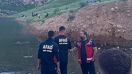 Siirt'te kayalıklardan düşen 70 yaşındaki adam yaşamını yitirdi