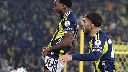 Jhon Duran, Galatasaray'a transfer için menajeri aracılığıyla mesaj gönderdi