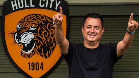 Hull City Premier Lig'e yükseldi, 300 milyon Euro kazandı