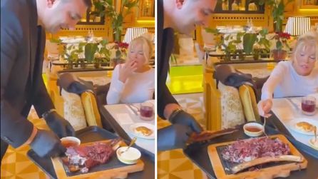 Ajda Pekkan lüks restoranda yemek için 43 bin lira ödedi
