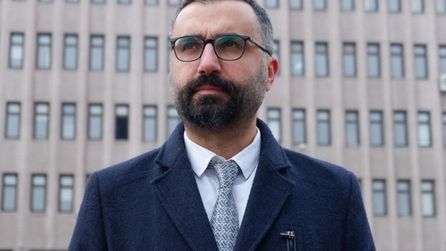 3 ayrı suçtan yargılanıyordu! Gazeteci Alican Aludağ'a tahliye