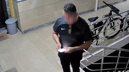 Boşanma aşamasındaki eşini öldürmek isteyen katil başka birini bıçakladı