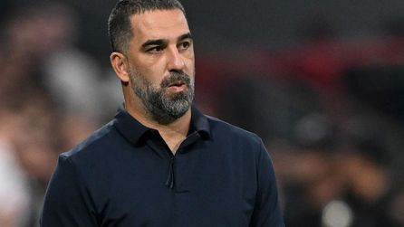 Crystal Palace ve Rayo Vallecano UEFA Konferans Ligi finaline yükseldi
