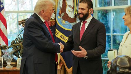 Şara ve Trump telefonda görüşerek Suriye'nin geleceğini ele aldı