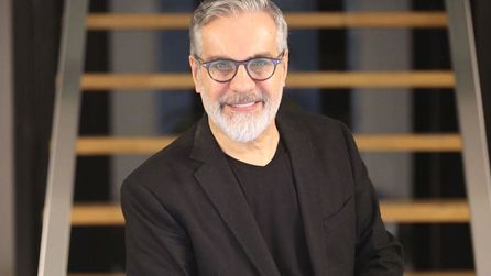 Hadi Özışık hakkında iftira davasında yakalama kararı alındı