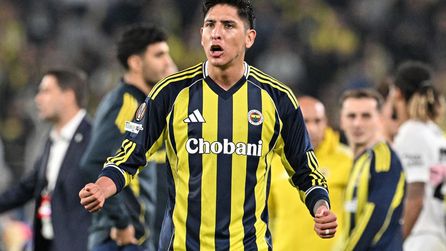 Fenerbahçe, Konyaspor maçı öncesi kamp kadrosunu belirledi