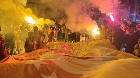 Galatasaray şampiyonluğunu ilan etti, Lemina kalacağını açıkladı