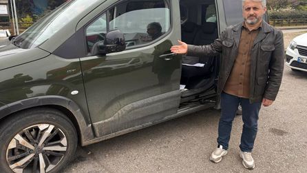 Sıfır aracı ekspertiz raporuyla sorun yaşayan İstanbullu sürücü şikayetçi