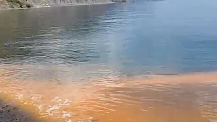 Marmara Denizi'nde Plankton Yoğunluğu Renk Değişimine Neden Oldu