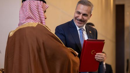 Türkiye ve Suudi Arabistan vize muafiyeti anlaşması imzaladı
