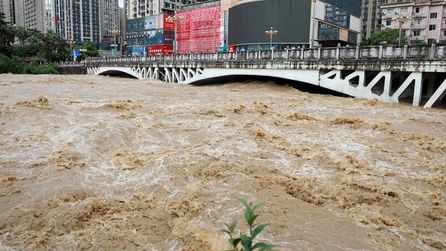 Çin'de sel alarmı verildi, binlerce kişi tahliye ediliyor