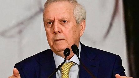 Aziz Yıldırım, Fenerbahçe başkan adaylığı hakkında açıklamalarda bulundu