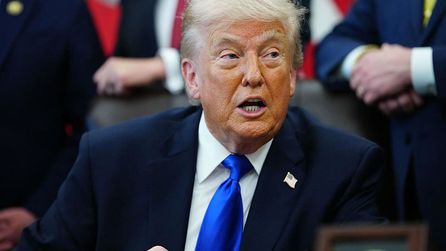 Trump, Kürt grupları eleştirdi: Sadece ödeme aldıklarında savaşıyorlar