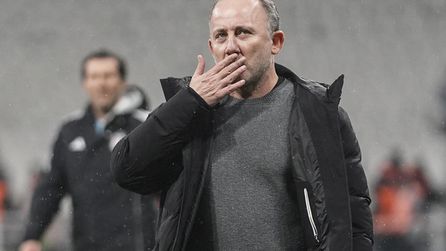 Beşiktaş, 9 kiralık futbolcusunu kadrodan çıkardı