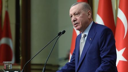 Cumhurbaşkanı Erdoğan Galatasaray'ı 4. Şampiyonluğu İçin Tebrik Etti